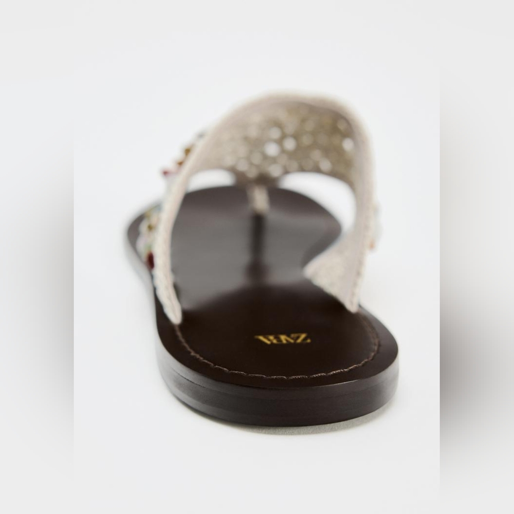 Zara Limited Edition Low Heel Sandals - Picture 4 of 7